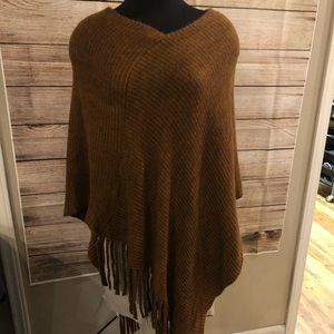 Women’s poncho